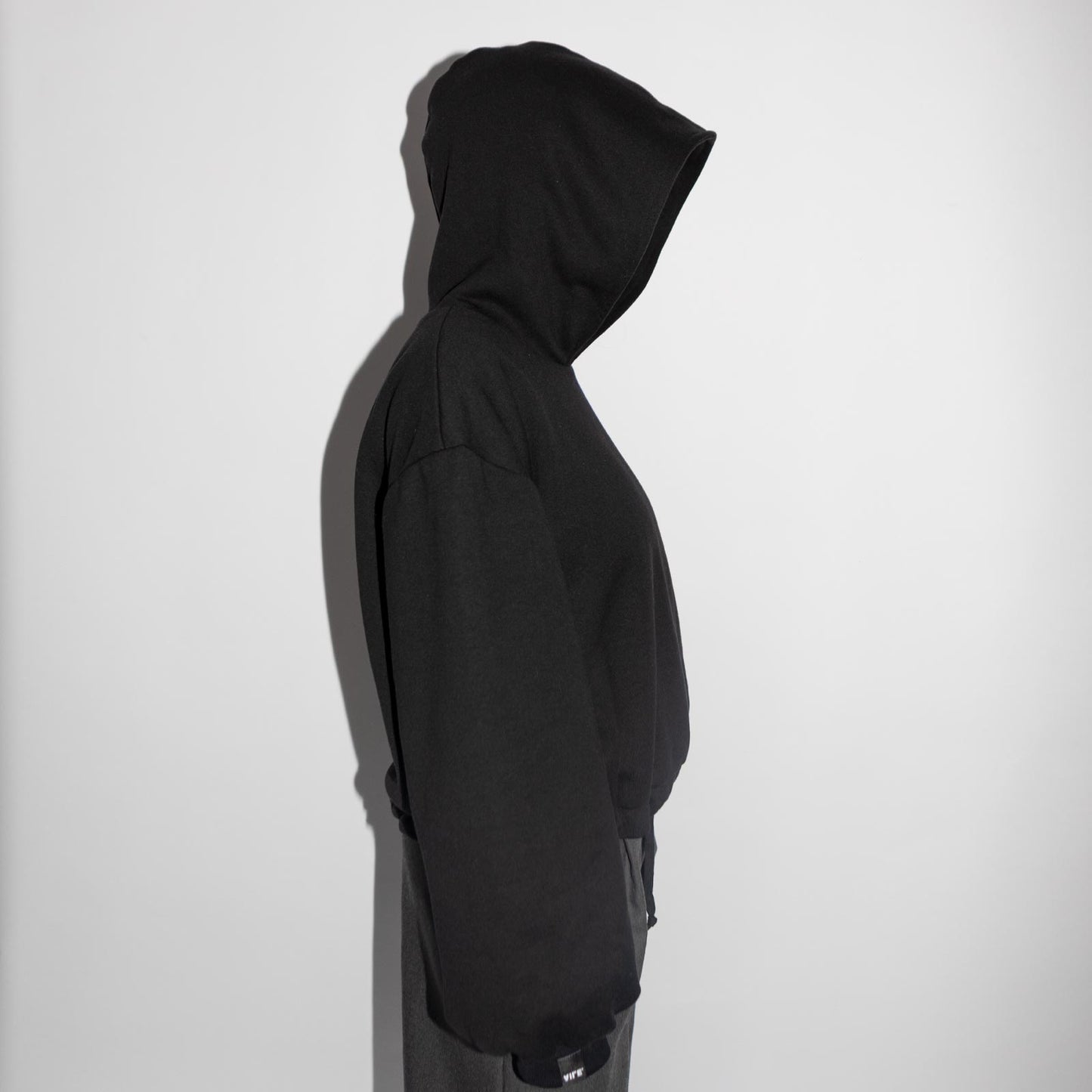 BLACK DOUBLE LAYERING HOODIE