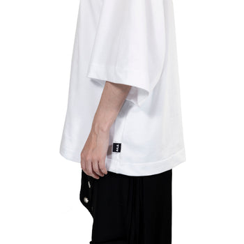 AILE MULTIPOSITION TEE - "THE BED".
