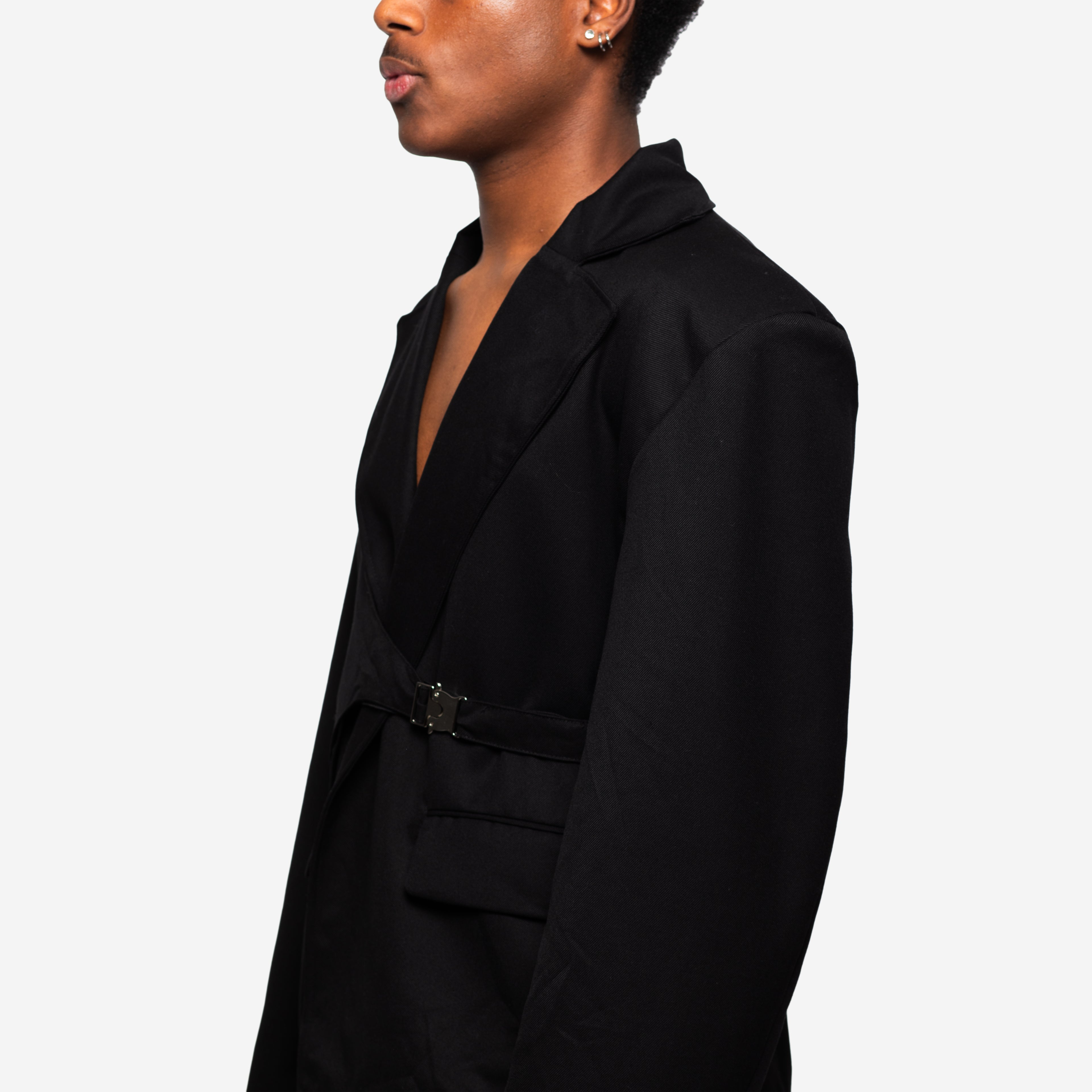 ARNÉS BLACK BLAZER PRE-ORDER