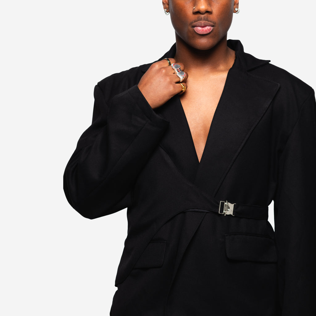 ARNÉS BLACK BLAZER PRE-ORDER