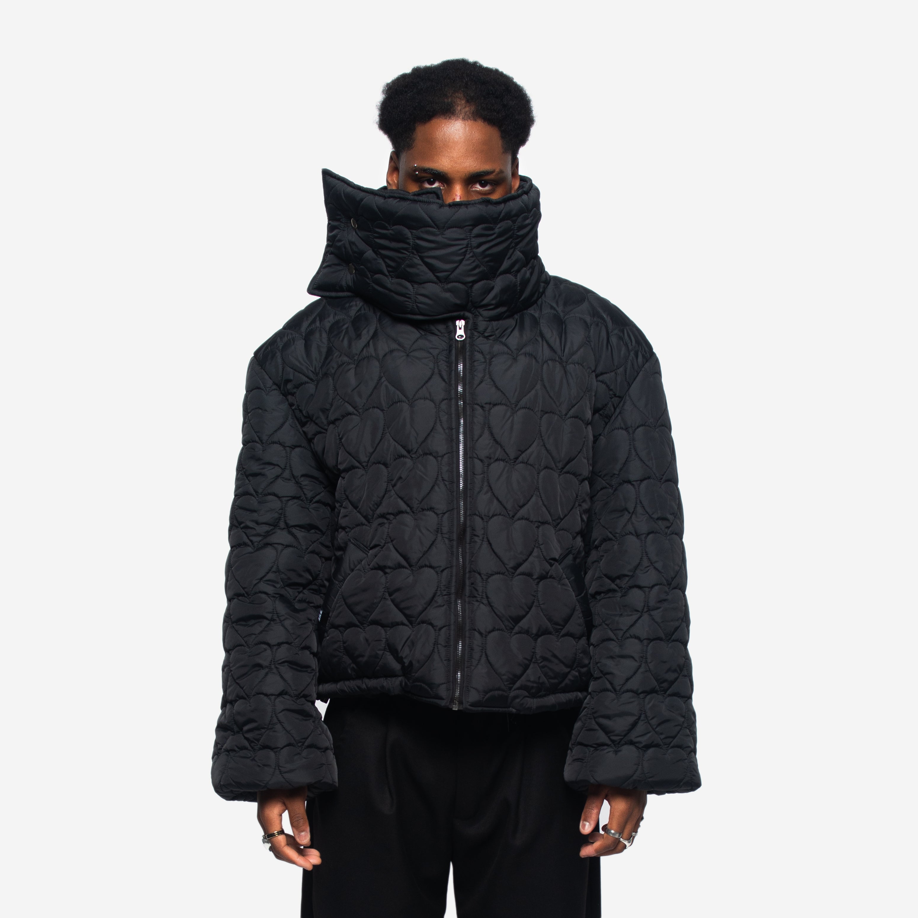 BLACK HEARTS PUFFER