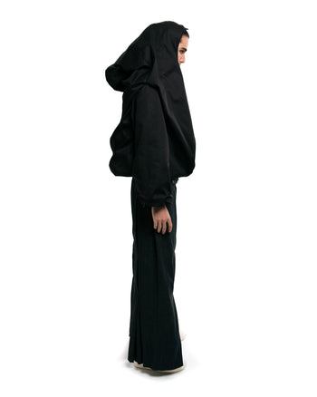 HOOD TWILL JACKET IN BLACK