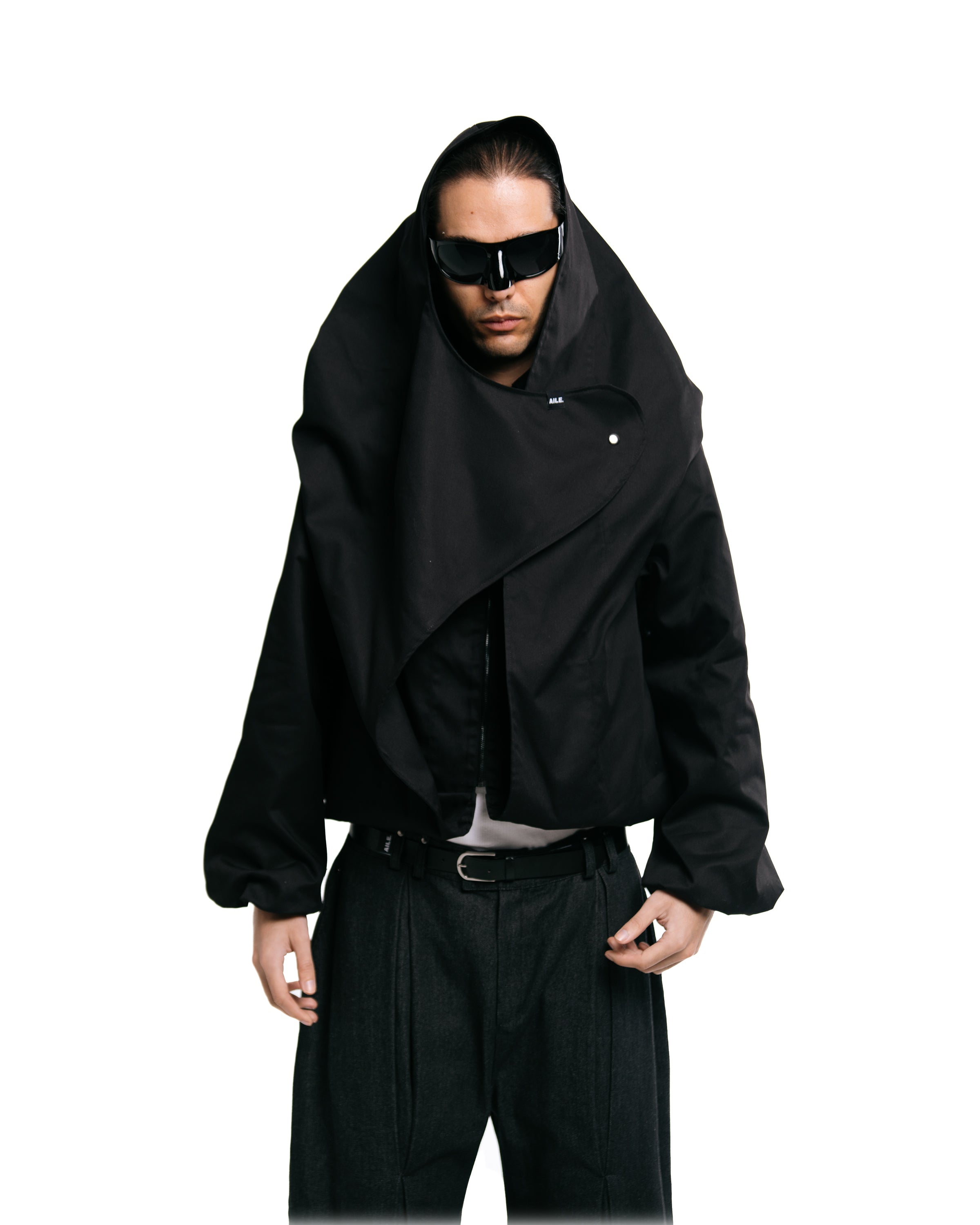 Streetwear de lujo hecho a mano en Galicia, AILE BRAND, moda sostenible