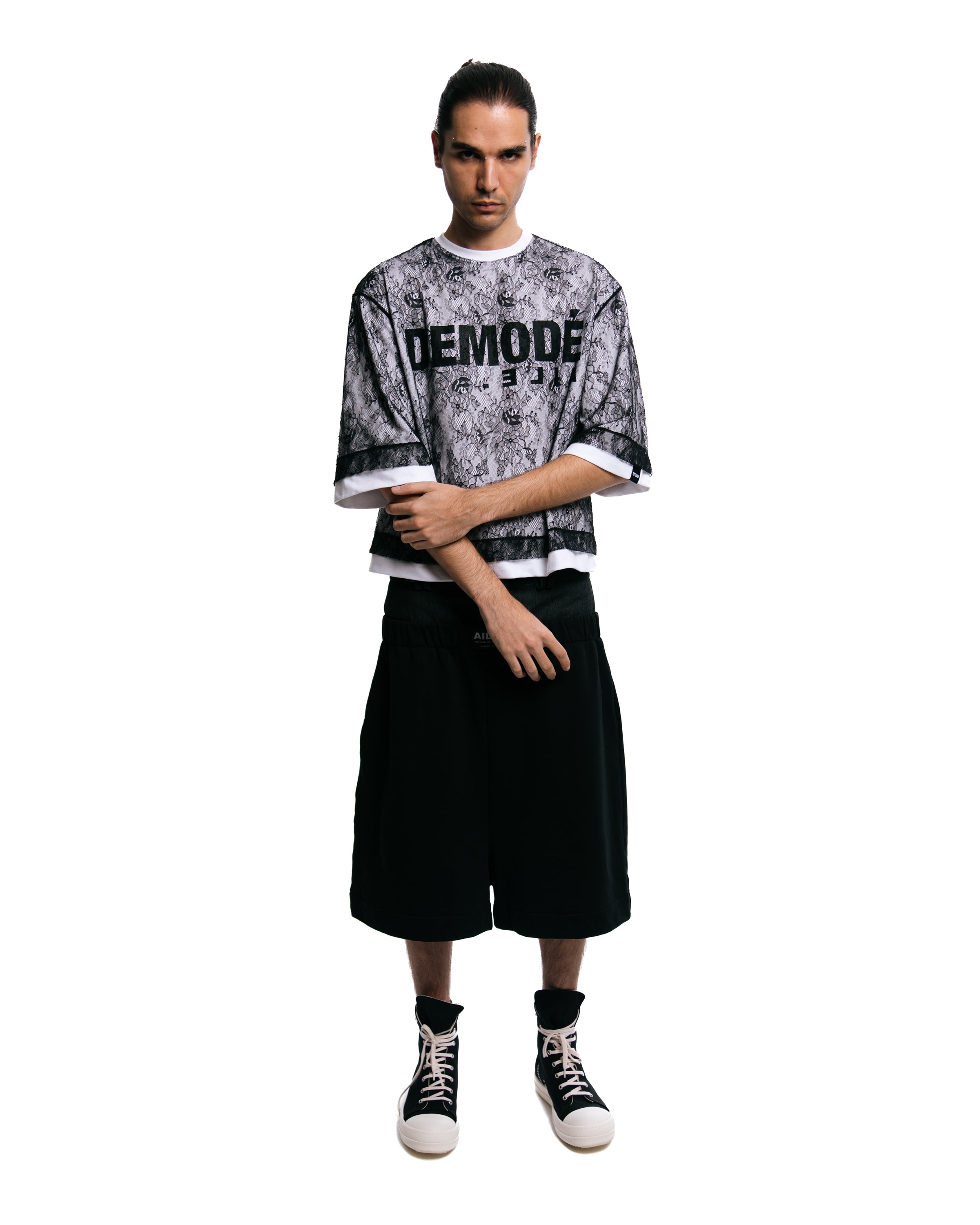 Streetwear de lujo hecho a mano en Galicia, AILE BRAND, moda sostenible