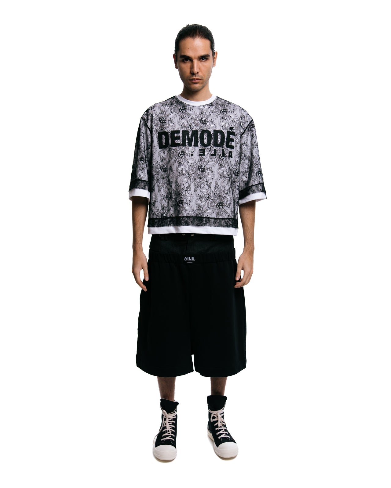 Streetwear de lujo hecho a mano en Galicia, AILE BRAND, moda sostenible