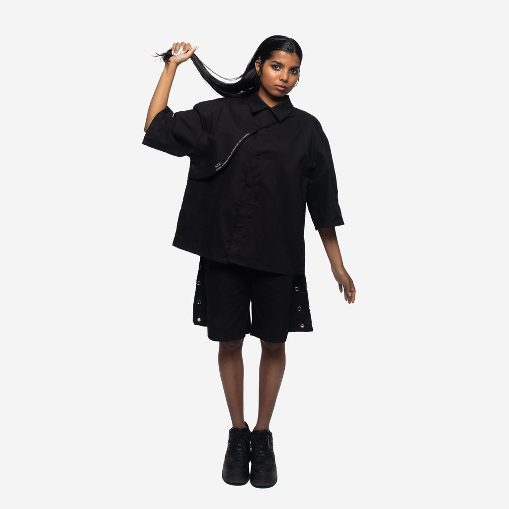 OVERSIZE SHIRT IN BLACK