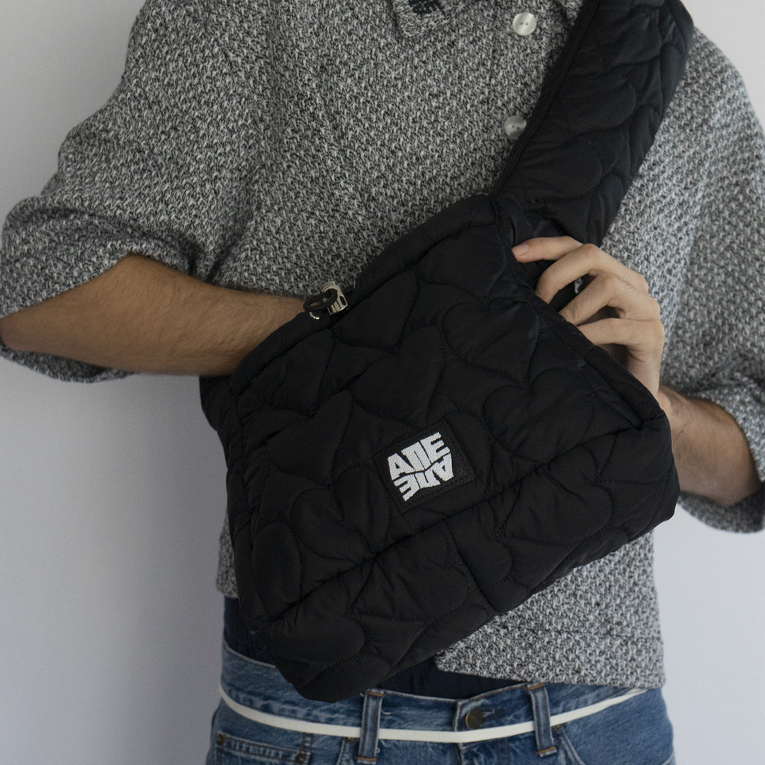 CROSSBODY HEARTS PUFFY NYLON BAG