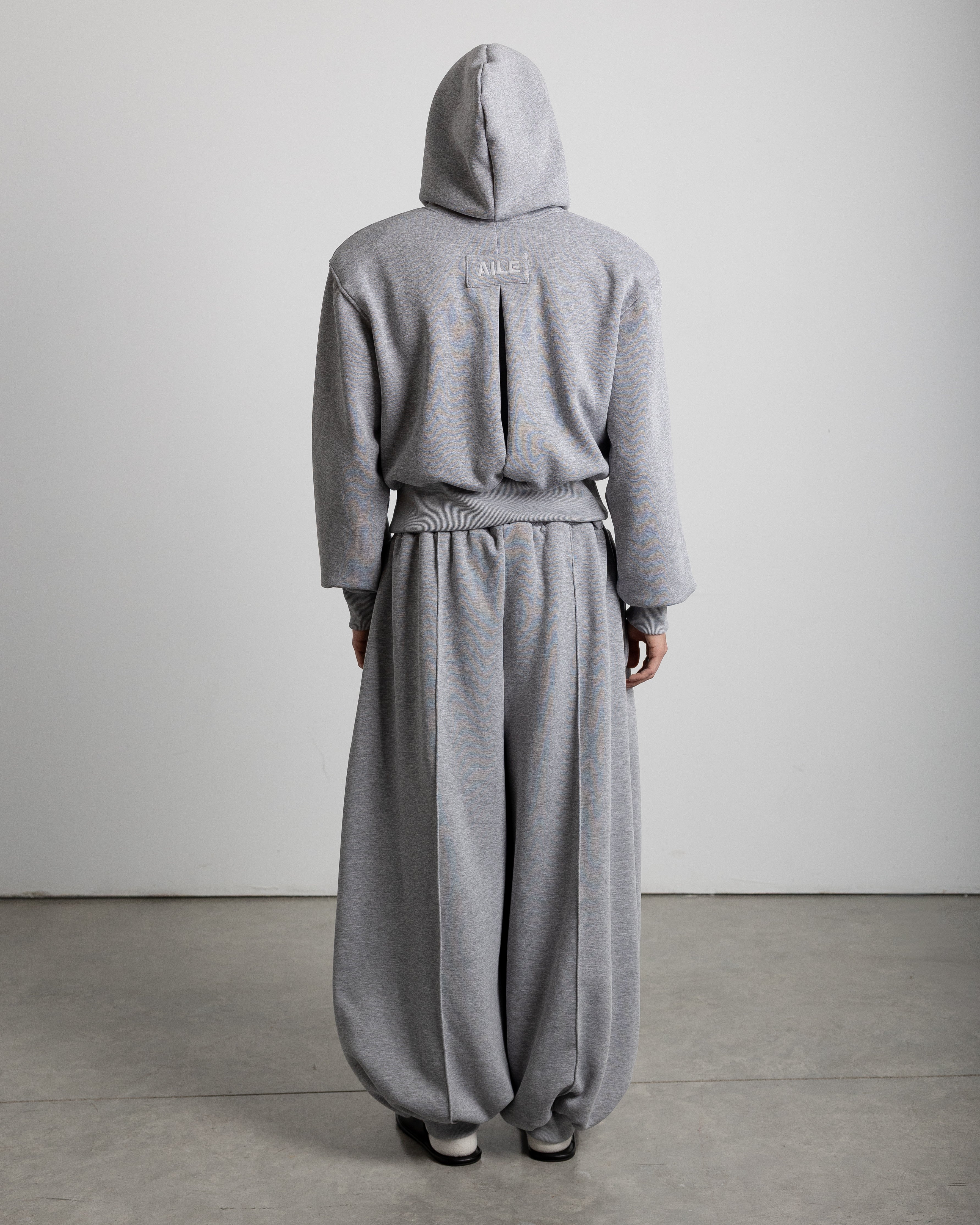 BALLOON SWEATPANTS IN GREY