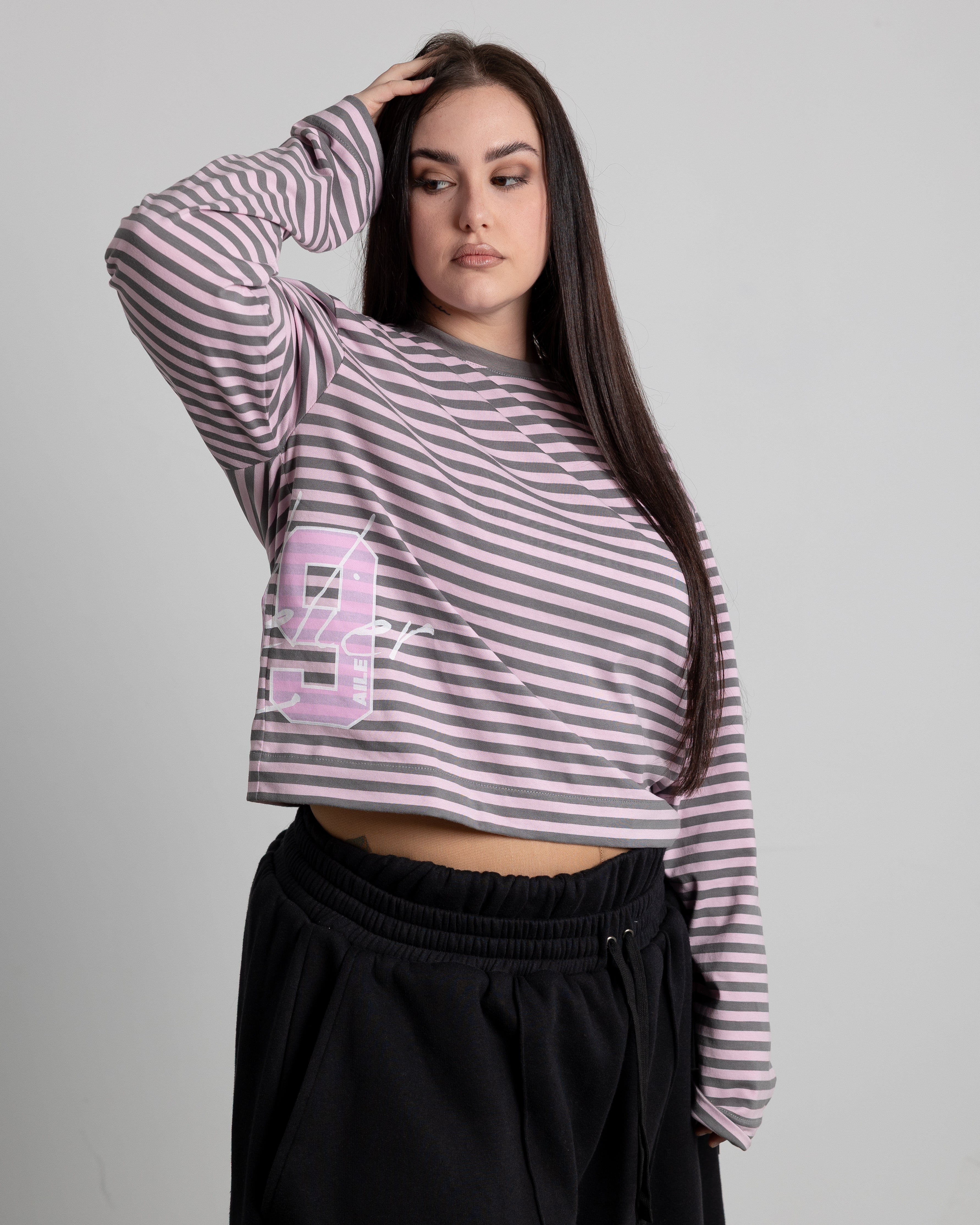 LONG-SLEEVED STRIPED T-SHIRT