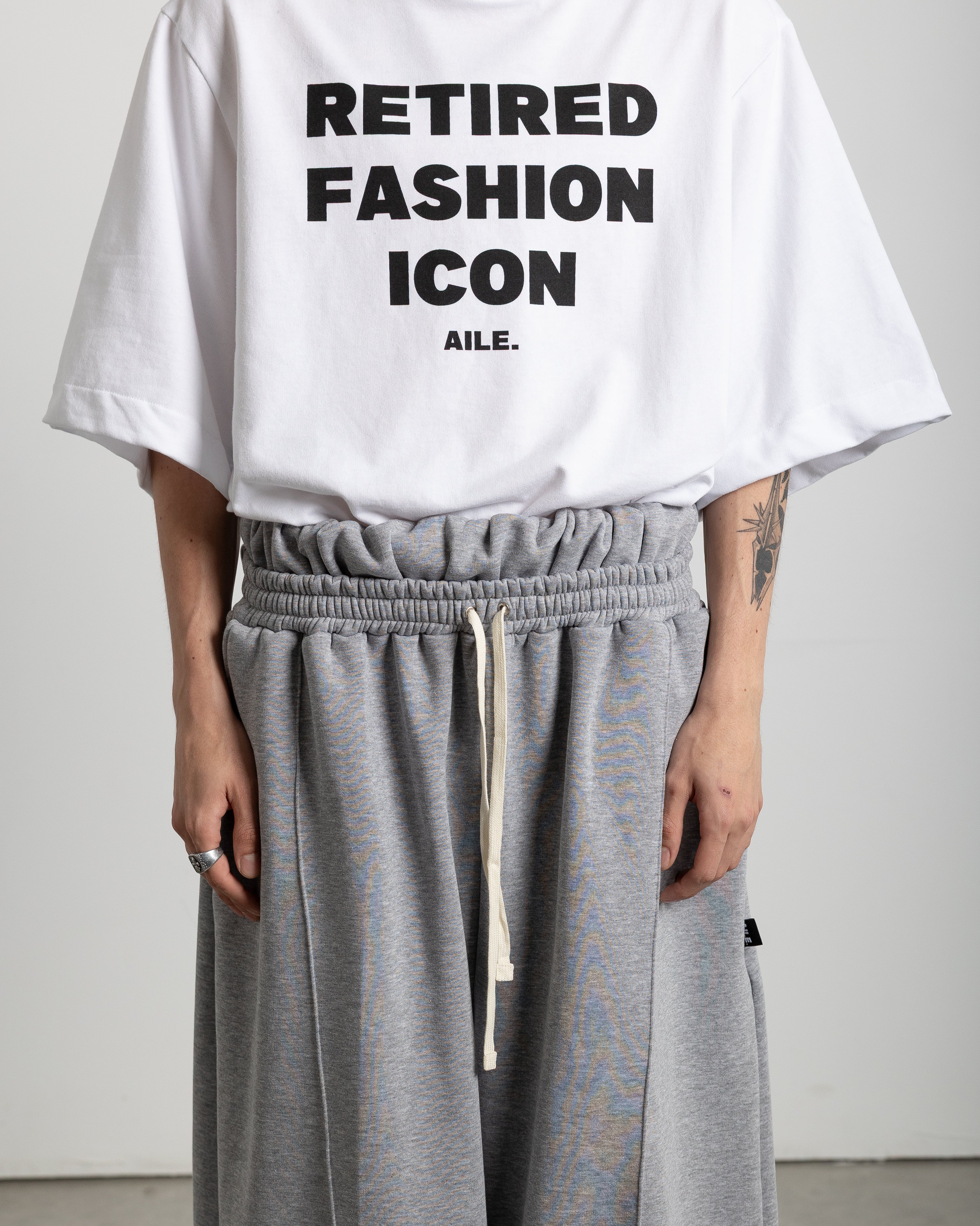 BALLOON SWEATPANTS IN GREY