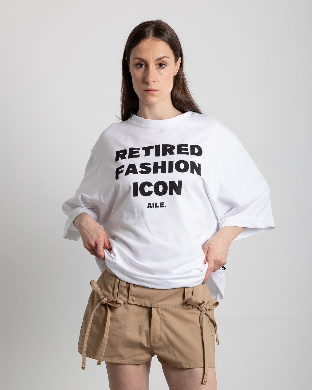 "RETIRED FASHION ICON" TEE
